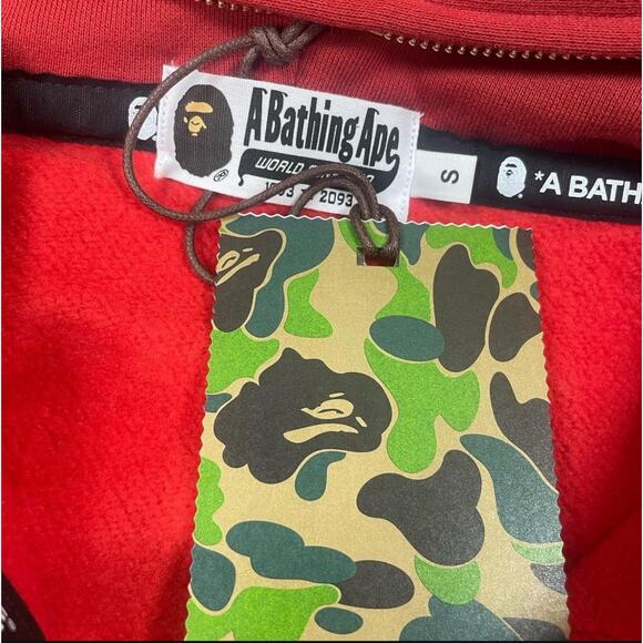 BAPE Color Camo Double Shark Full Zip Red Size S - Picture 7 of 12